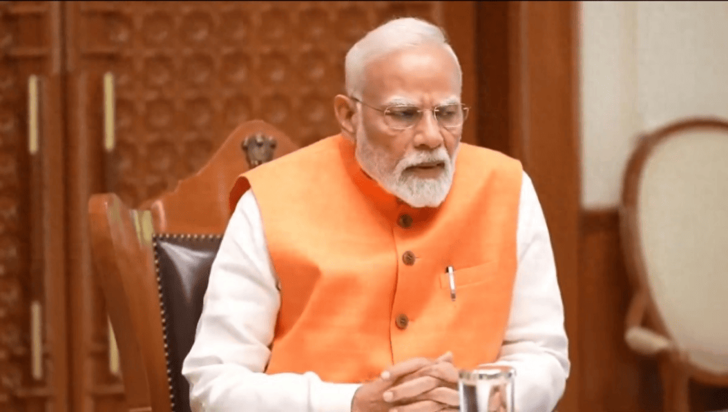 皇冠信用网开户_空战大败后不到48小时皇冠信用网开户，印度再次挑衅巴第二大城市，巴军转身突袭印度无人机基地！