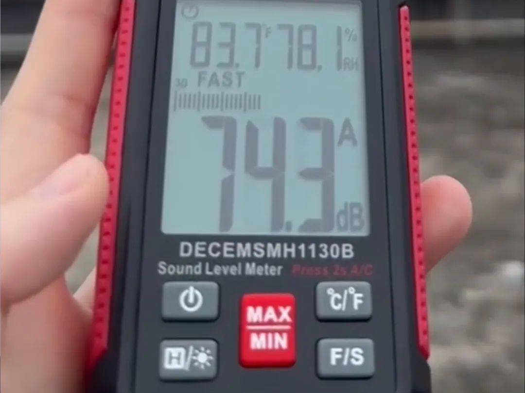 皇冠信用网需要押金吗_“一小时飞过8架”“感觉屋在抖”！深圳有小区遭遇皇冠信用网需要押金吗，市民：睡不着