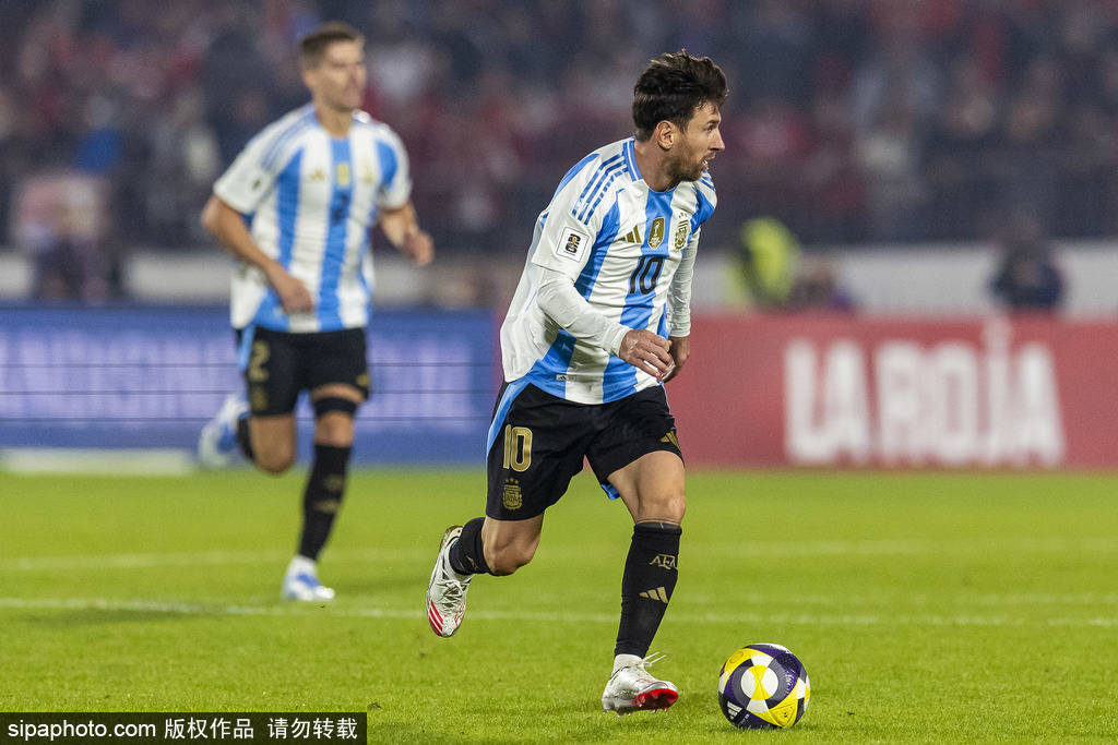 世界杯2026外围赛
_世预赛-迪亚斯破门恩佐染红 十人阿根廷1-1绝平哥伦比亚