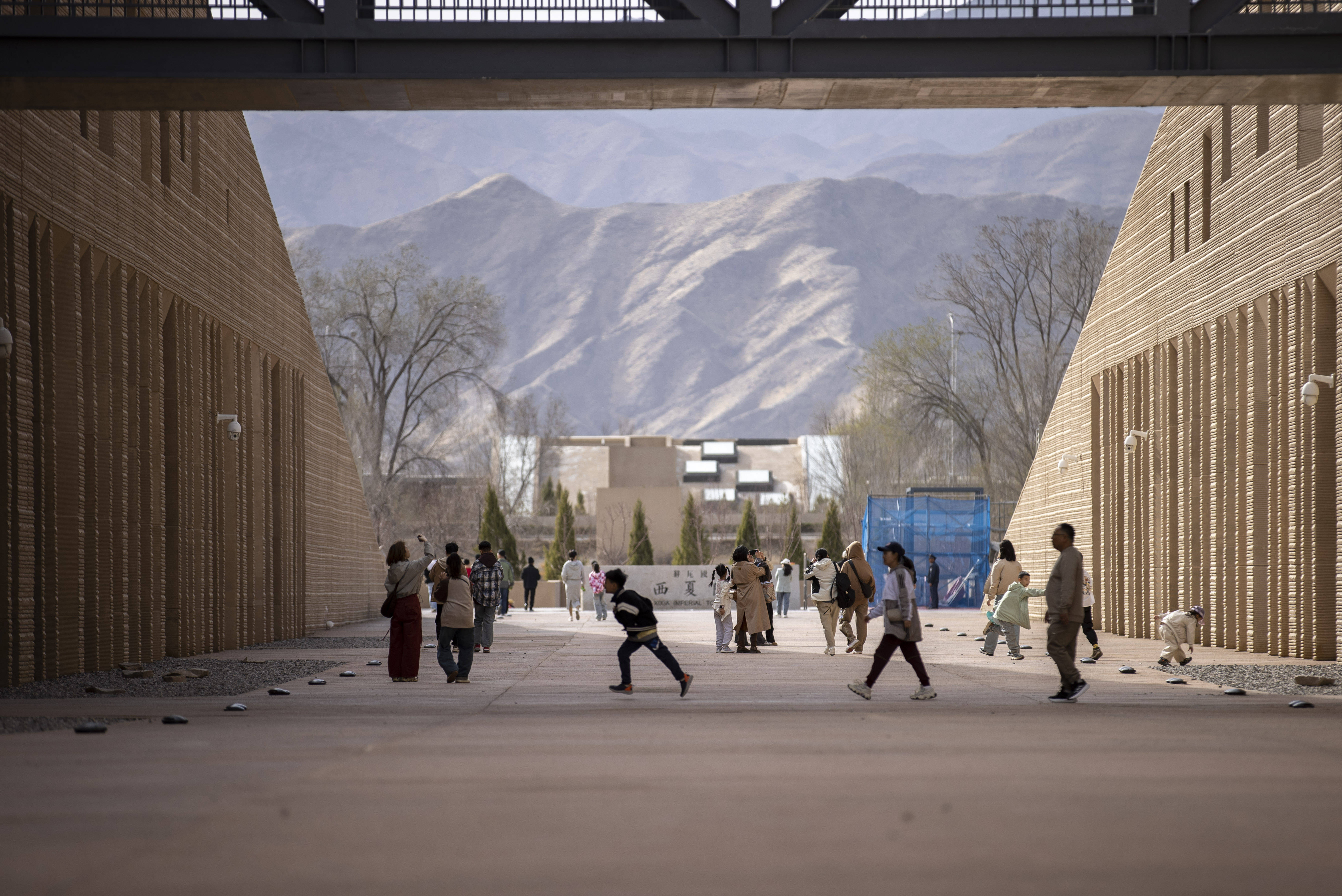 瑞典足球联赛
_新华鲜报｜第60项瑞典足球联赛
！“西夏陵”列入《世界遗产名录》