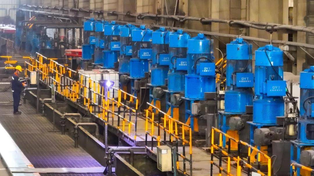 皇冠信用网如何开户
_6名大学生因格栅板脱落坠入浮选槽溺亡皇冠信用网如何开户
，商家称板子防腐蚀但承受能力有限，建议下方加支撑