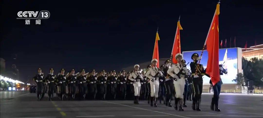 皇冠登一登二登三区别_纪念中国人民抗日战争暨世界反法西斯战争胜利80周年大会第一次综合演练圆满结束【三分钟新闻早知道】