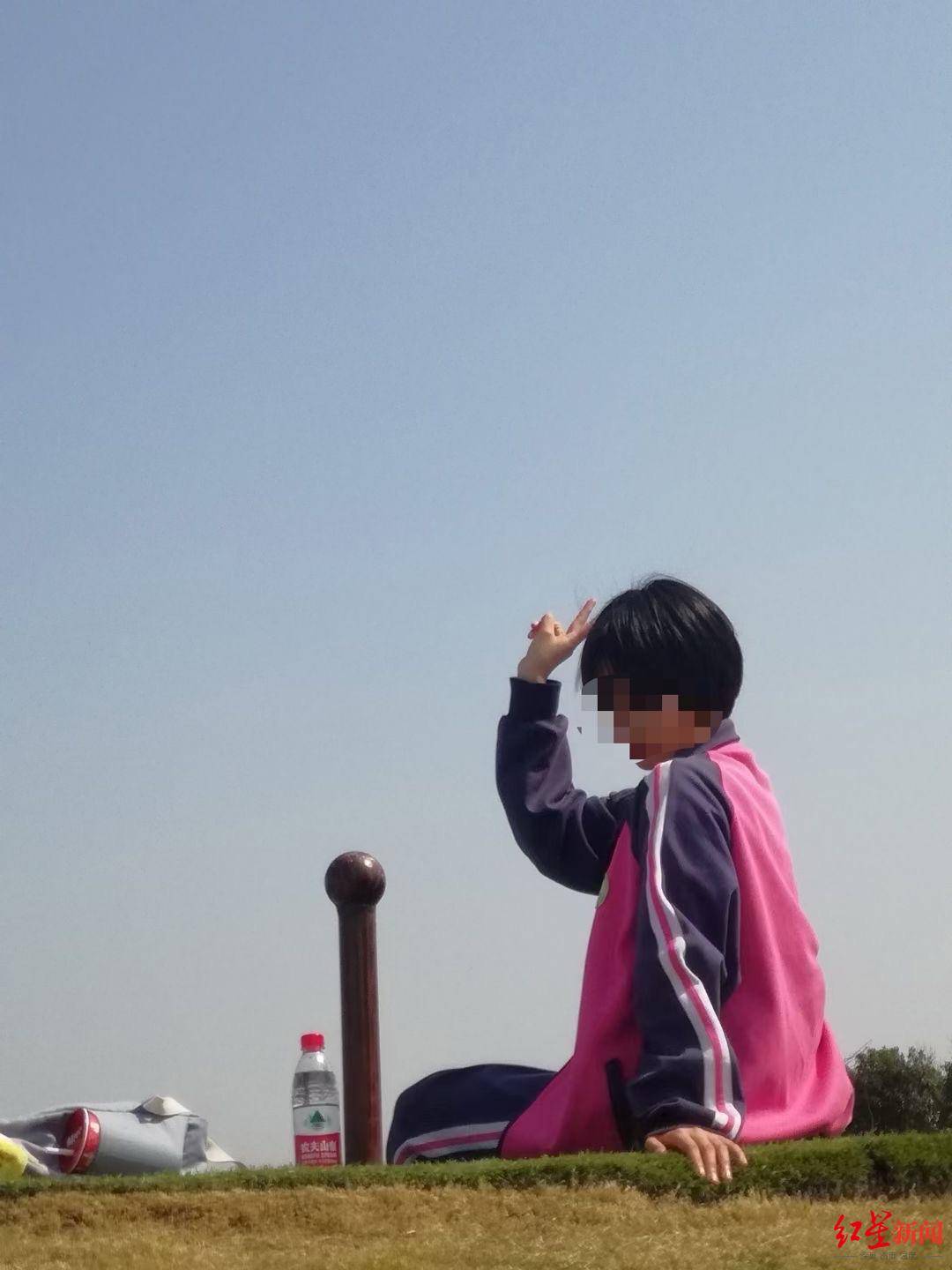 如何申请到皇冠信用网
_高一女生军训第三天倒地后死亡如何申请到皇冠信用网
，家属：她以前在篮球队，体质不差