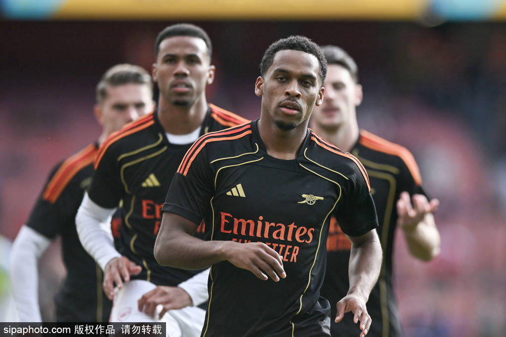 皇冠信用网登3代理_太逆天了!艾思特福乌龙双响+离谱失误送单刀皇冠信用网登3代理,哈兰德完成双响