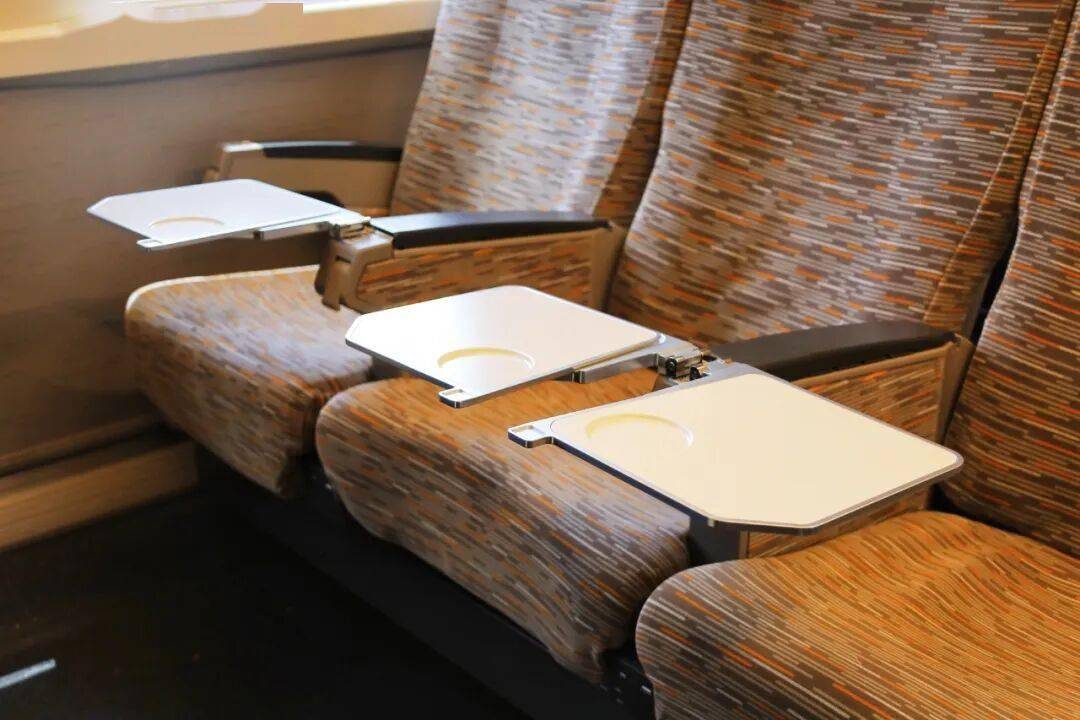 图库姆斯vs 超新星_这趟北京西往返深圳北的列车全是单间图库姆斯vs 超新星，国庆中秋假期加开！