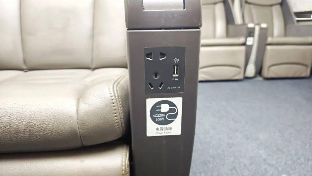 图库姆斯vs 超新星_这趟北京西往返深圳北的列车全是单间图库姆斯vs 超新星，国庆中秋假期加开！