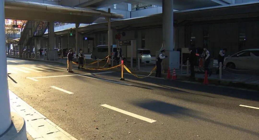 皇冠信用盘最新地址
_一名中国男子在日本关西机场坠亡皇冠信用盘最新地址
，警方：其与母亲一同赴日旅游，具体情况正在调查