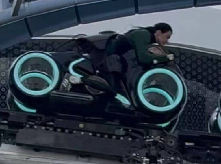 皇冠信用網怎么开通
_知名女歌手在上海迪士尼被偶遇皇冠信用網怎么开通
，见证求婚！“一时不知道谁更幸福”