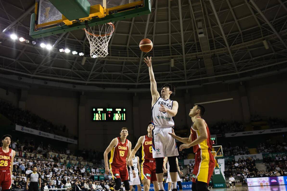 阿森纳足球
_惨阿森纳足球
！中国男篮世预赛遭韩国双杀 一度曾落后32分