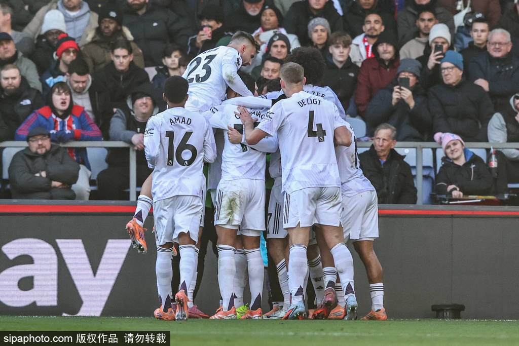 篮球
_观战台:巴萨大战马竞 皇马盼止颓+枪手冲击18场不败