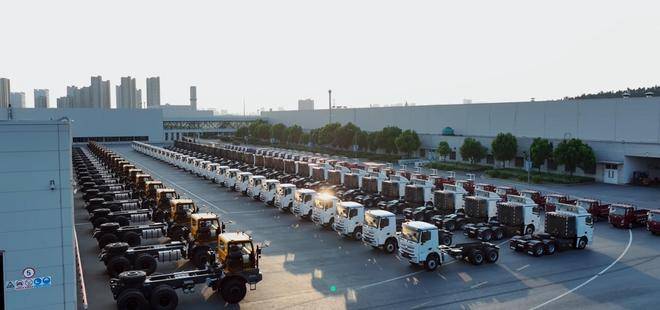 新西兰破坏者 vs 悉尼国王
_中国制造降本万亿新西兰破坏者 vs 悉尼国王
？徐工与京东工业扇动第一下翅膀