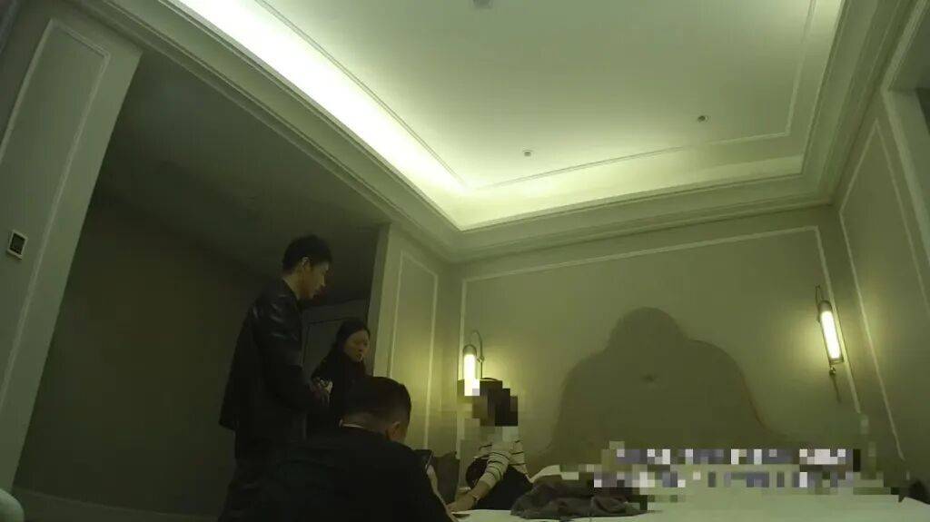 皇冠信用最新地址
_轻信“军官男友”皇冠信用最新地址
,女子先后寄出460万元的名表