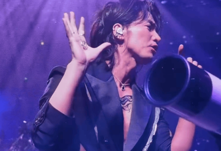 皇冠足球平台在哪里注册_言承旭演唱会上用流星项链缅怀大S皇冠足球平台在哪里注册!网友泪崩:道明寺想杉菜了