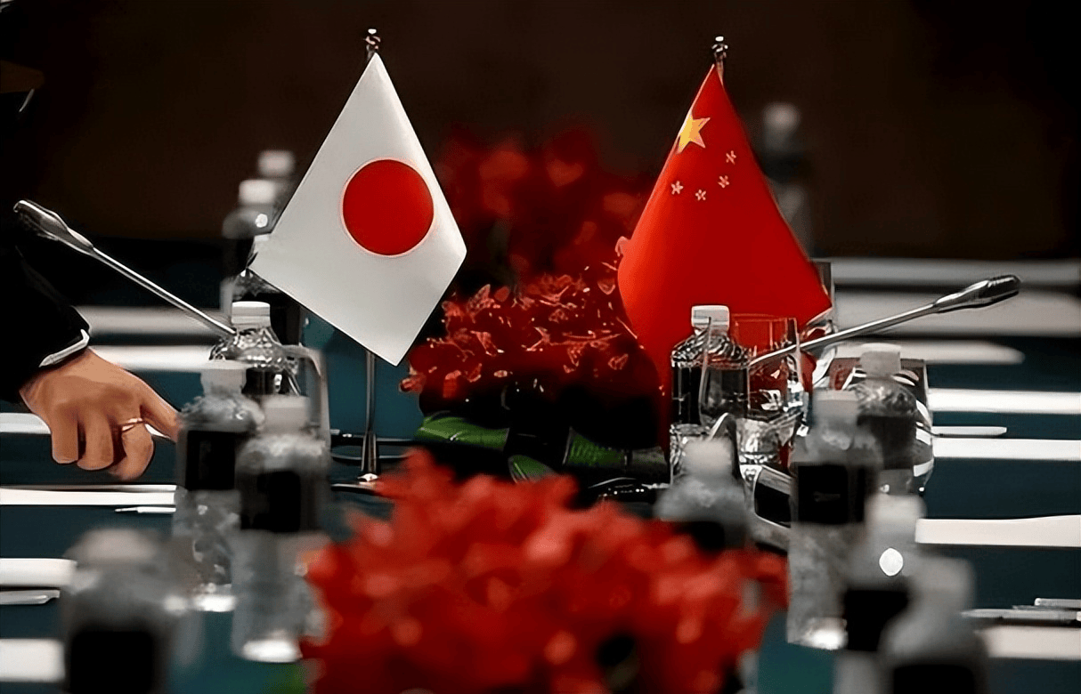 介绍个正网信用网址_日本天皇急召高市早苗介绍个正网信用网址，有要事托付，美国提醒日本，小心被中国揍