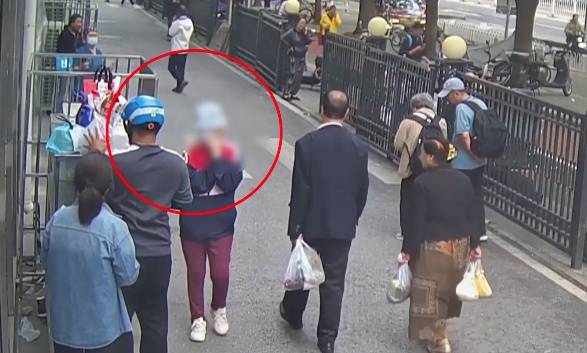 正版皇冠信用网_你真“刑”！北京一女子多次偷外卖被抓正版皇冠信用网，自称受过高等教育，积蓄不少