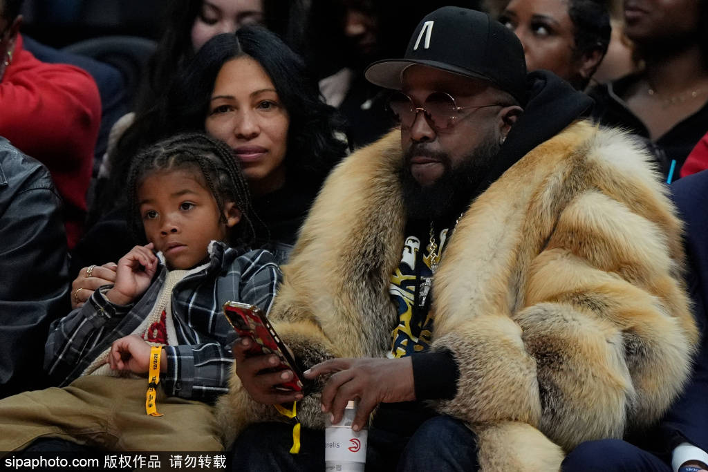 怎么开皇冠信用_快船连胜背后:伊维察·祖巴茨的交易前景与布鲁克·洛佩斯的首发潜力