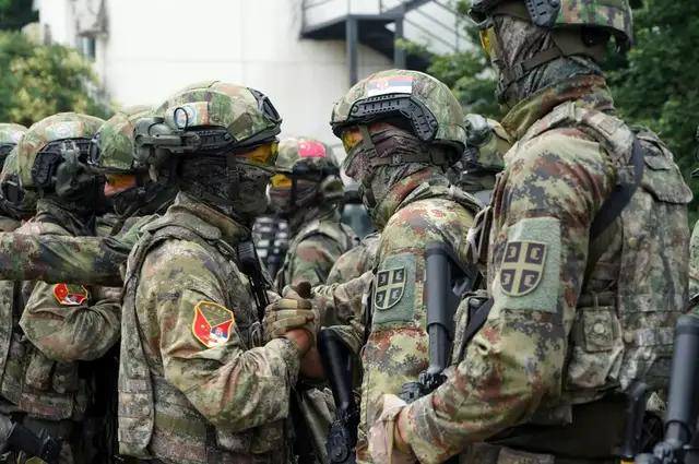 皇冠信用网代理申请_正视差距皇冠信用网代理申请!中国想复刻美国特种兵“斩首”某岛还缺什么?