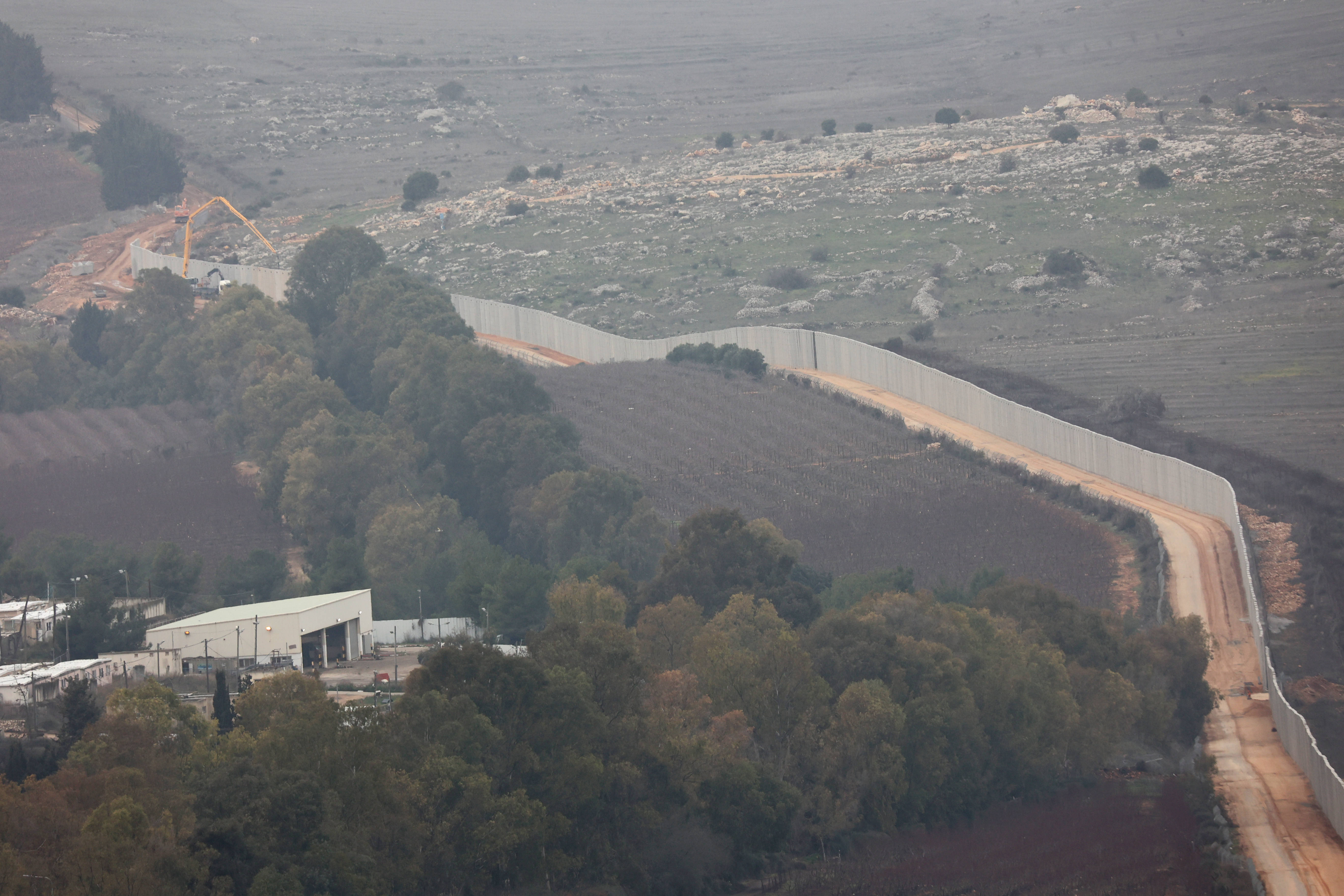 皇冠网址
_以色列在以黎边境地区修建隔离墙