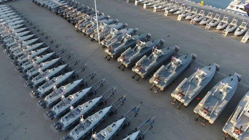 皇冠信用网代理_伊朗两艘潜艇进驻霍尔木兹海峡皇冠信用网代理！特朗普：一支大舰队正驶向伊朗！